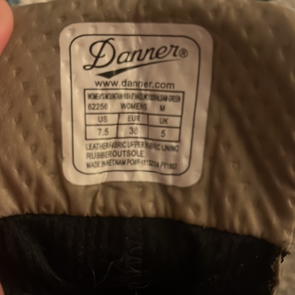 Danner Vibram Mountain 600 Hiking Boots - 7.5 - Picture 8 of 8